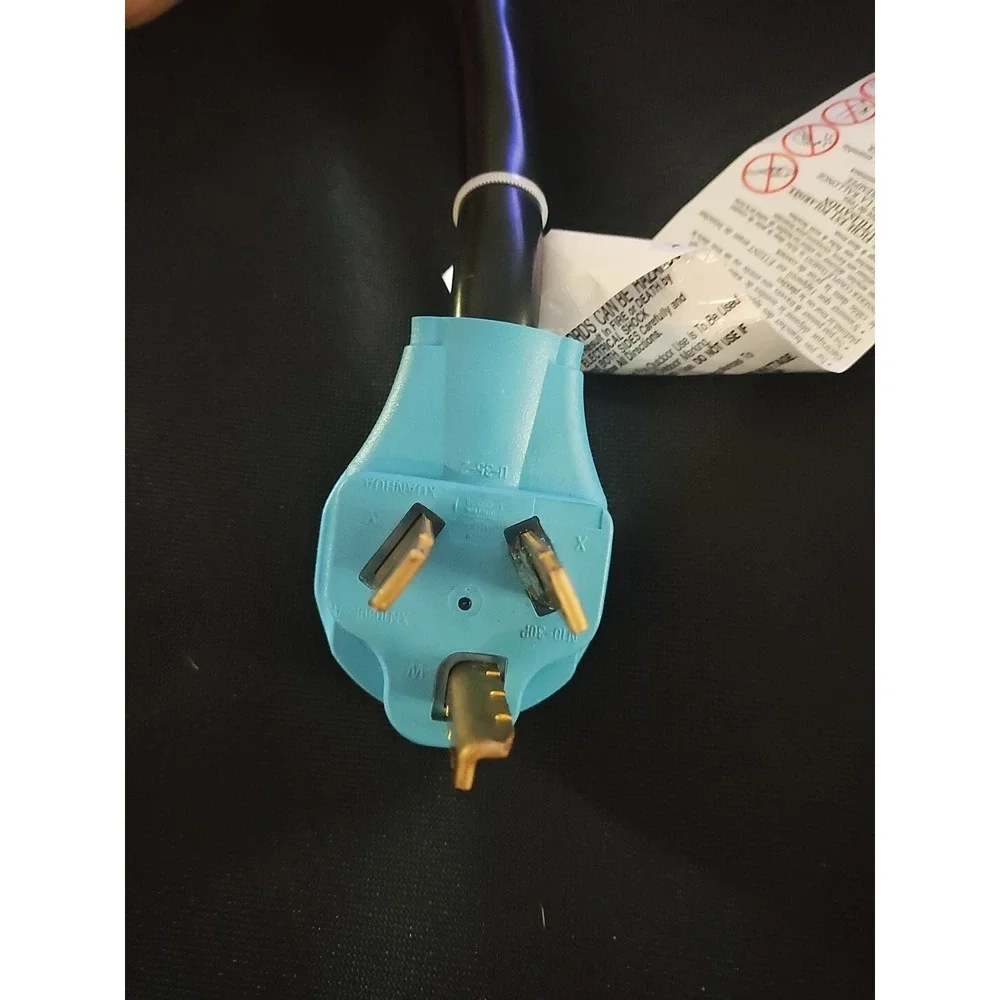 Power adaptor n10-30 p male to n14-30 female 1ft